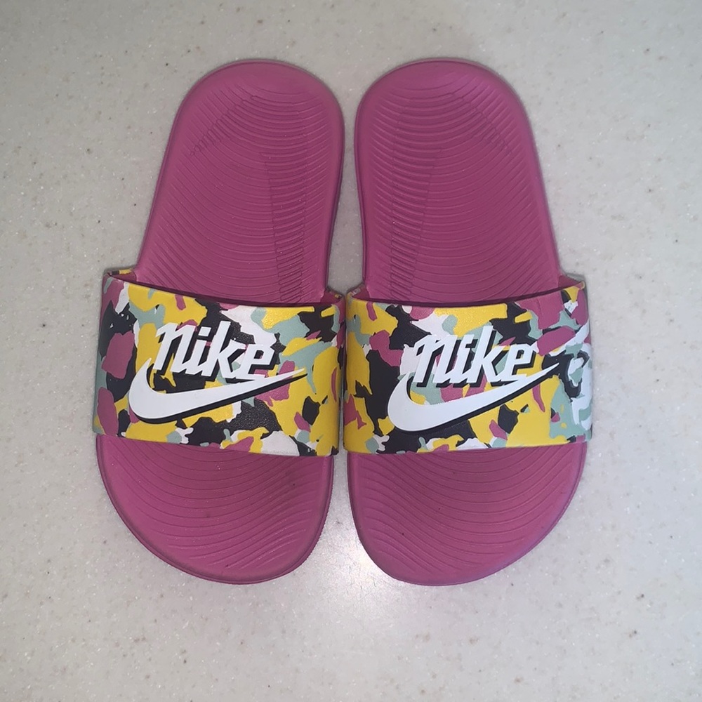 Nike Girls Slides